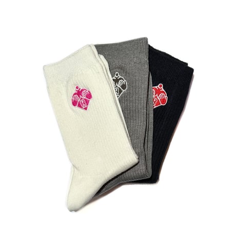 刺繍ソックス3色パック　Embroidered Glamorous Logo Socks 3-Pack