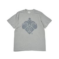 ビッググラマラスロゴ Tシャツ　Big Glamorous Logo T-Shirt（Gray）