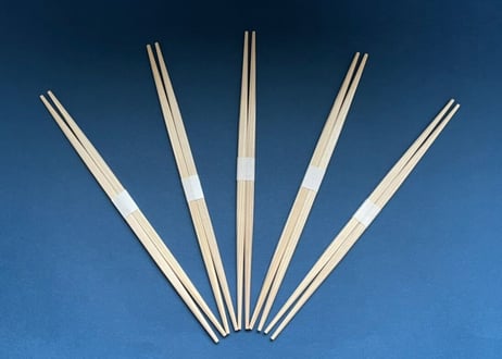 吉野杉箸⑤-2　らん中　白巻紙　五分長(26cm)　2,000膳