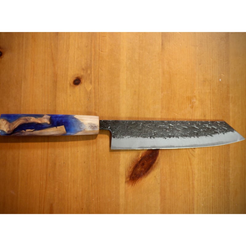 本格三徳包丁(柄ウッドレジン) 本格三徳包丁(柄ウッドレジン) | Wood Dessert