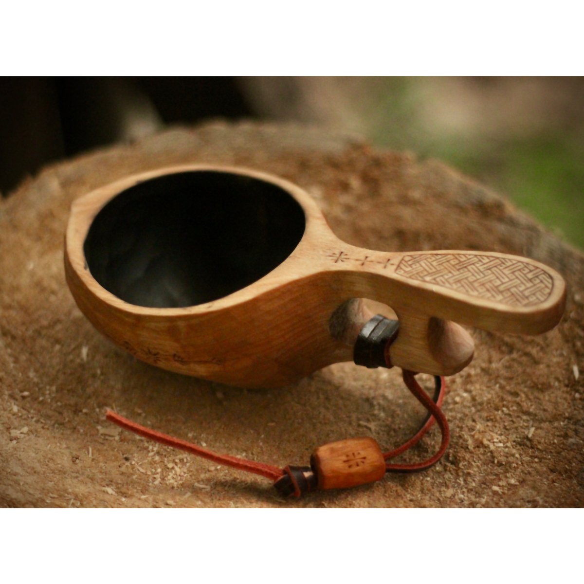 バリトンコカリナ (木の笛) ケヤキ材ウルシ仕上げ ケヤキのククサ1 | Ryuji Woodworks