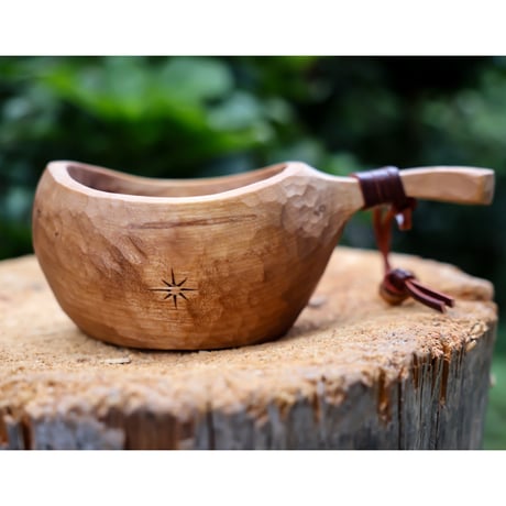 ククサ　ホオノキ　手彫り　一点もの ククサ | STORES