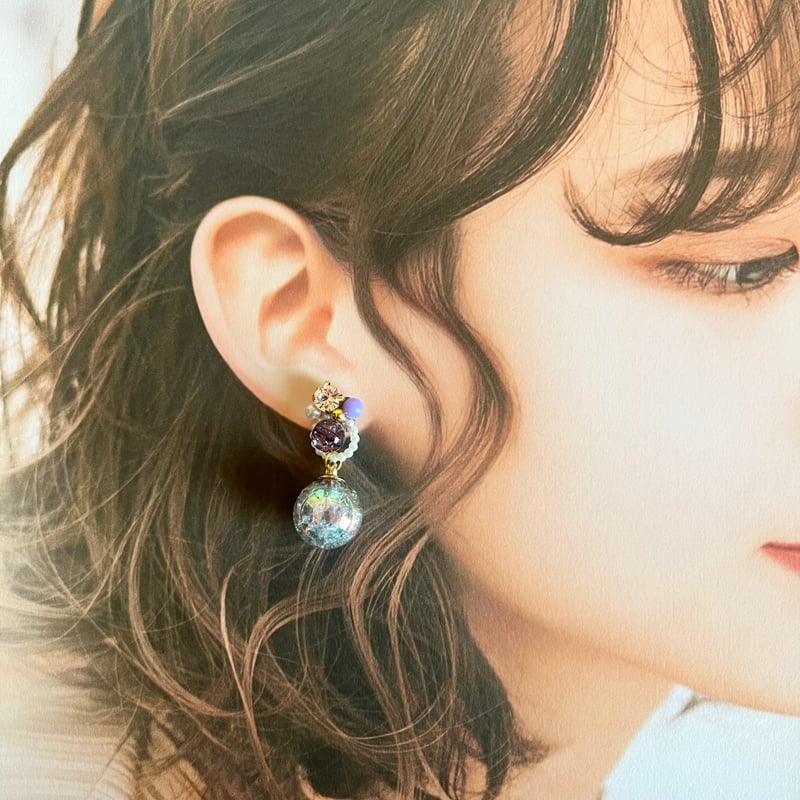 ♡ハンドメイド♡ビジューピアスイヤリング№161 パープルドームのビジューピアス・イヤリング | peth handmade