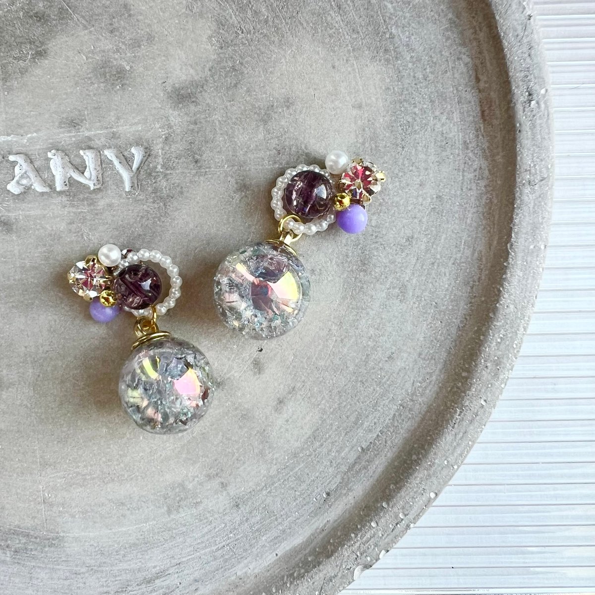 パープルドームのビジューピアス・イヤリング | peth handmade