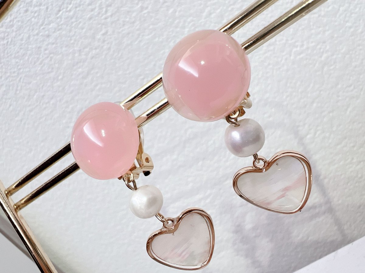 専用♡天然石とshell ピアス イヤリング ピンク ピンクのハートシェルイヤリング・ピアス | peth handmade accessory s