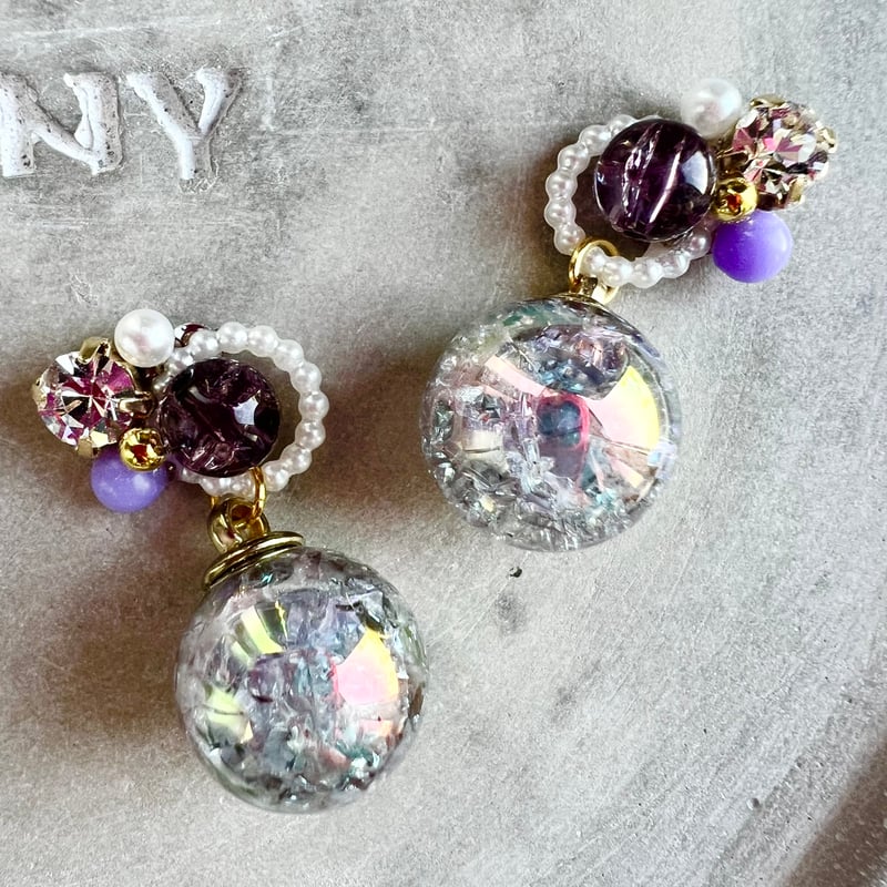 ムックです♡ビジュー.ハンドメイドピアス.イヤリング♡ ビジューピアス/イヤリング | iichi 日々の暮らしを心地よくする