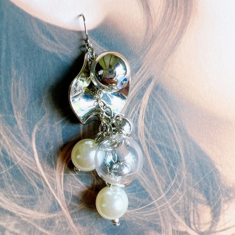 シルバーのアシメバブルピアス・イヤリング | peth handmade accessory 