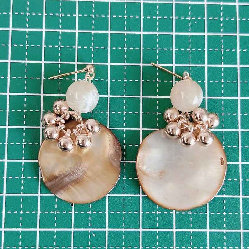 パープル系　ビジュー　ピアス　ハンドメイド　イヤリング変更可 パープル系 ビジュー ピアス ハンドメイド イヤリング変更可 パープル