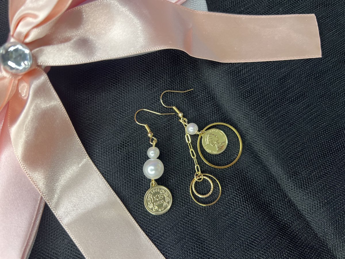 #841D再販 ピンク シルバー アシンメトリー ハンドメイドピアス イヤリング 5744fb5bbd50efeee1ad522a5d0031