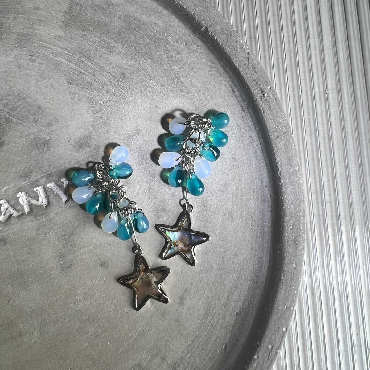 チェコガラスのシェルスターピアス・イヤリング | peth handmade 