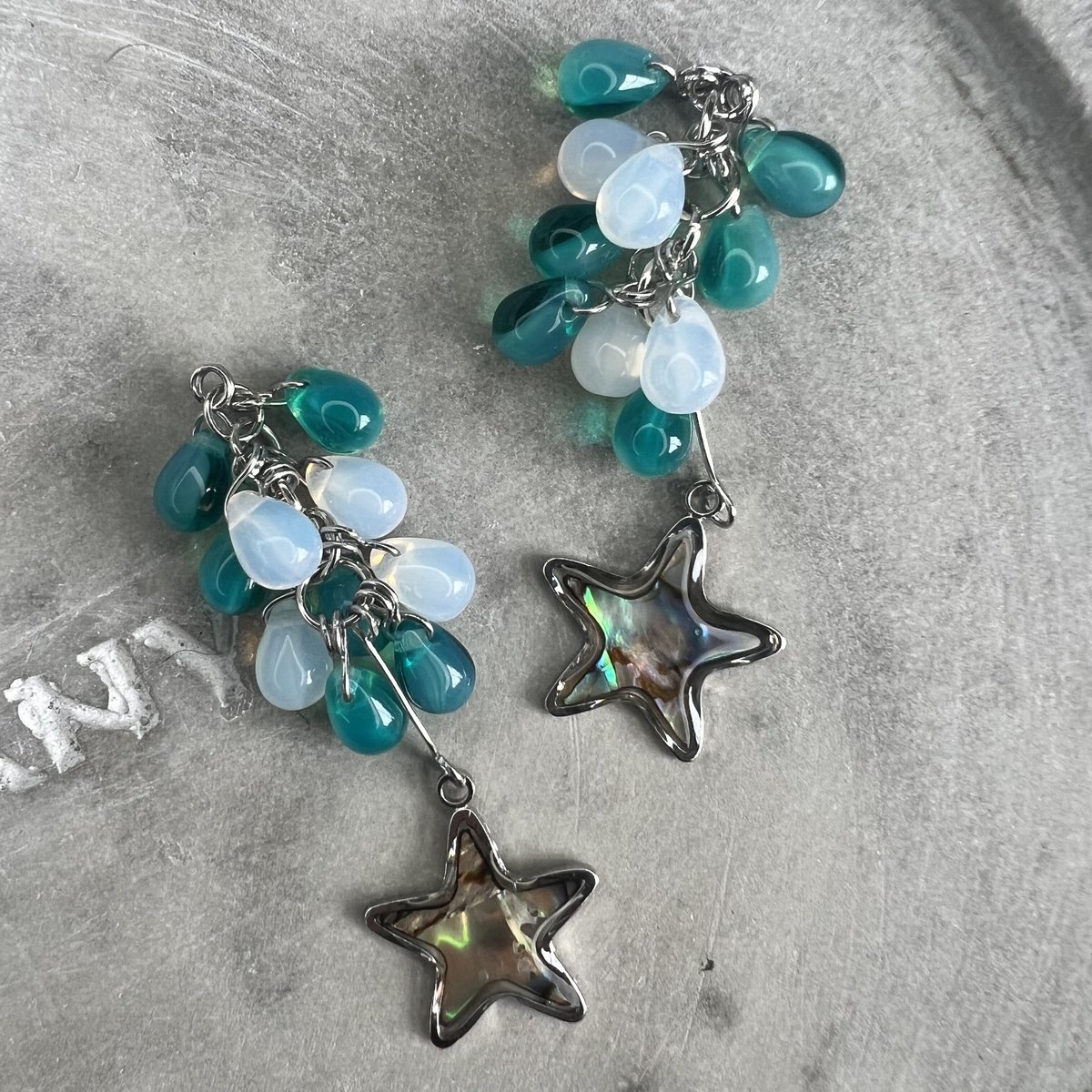 チェコガラスのシェルスターピアス・イヤリング | peth handmade 