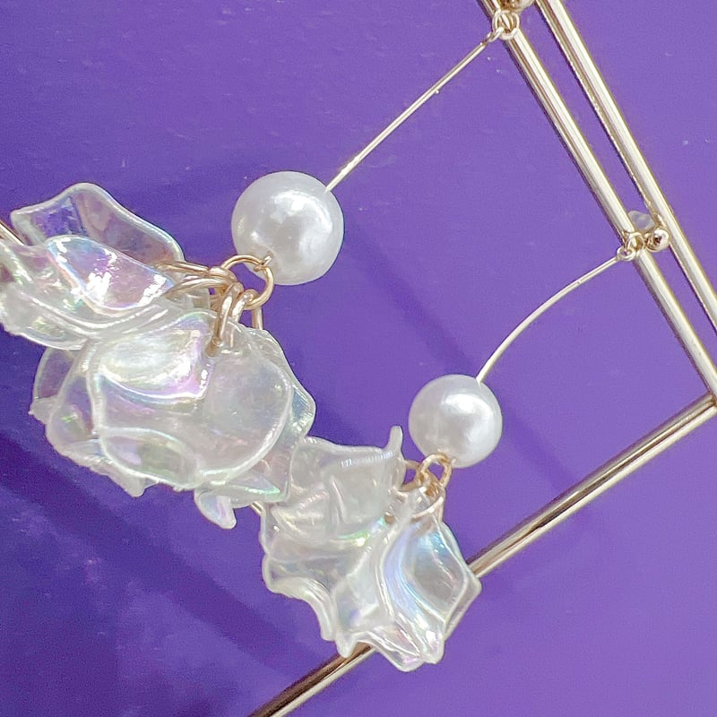 花びらのオーロラピアス・イヤリング | peth handmade accessory store
