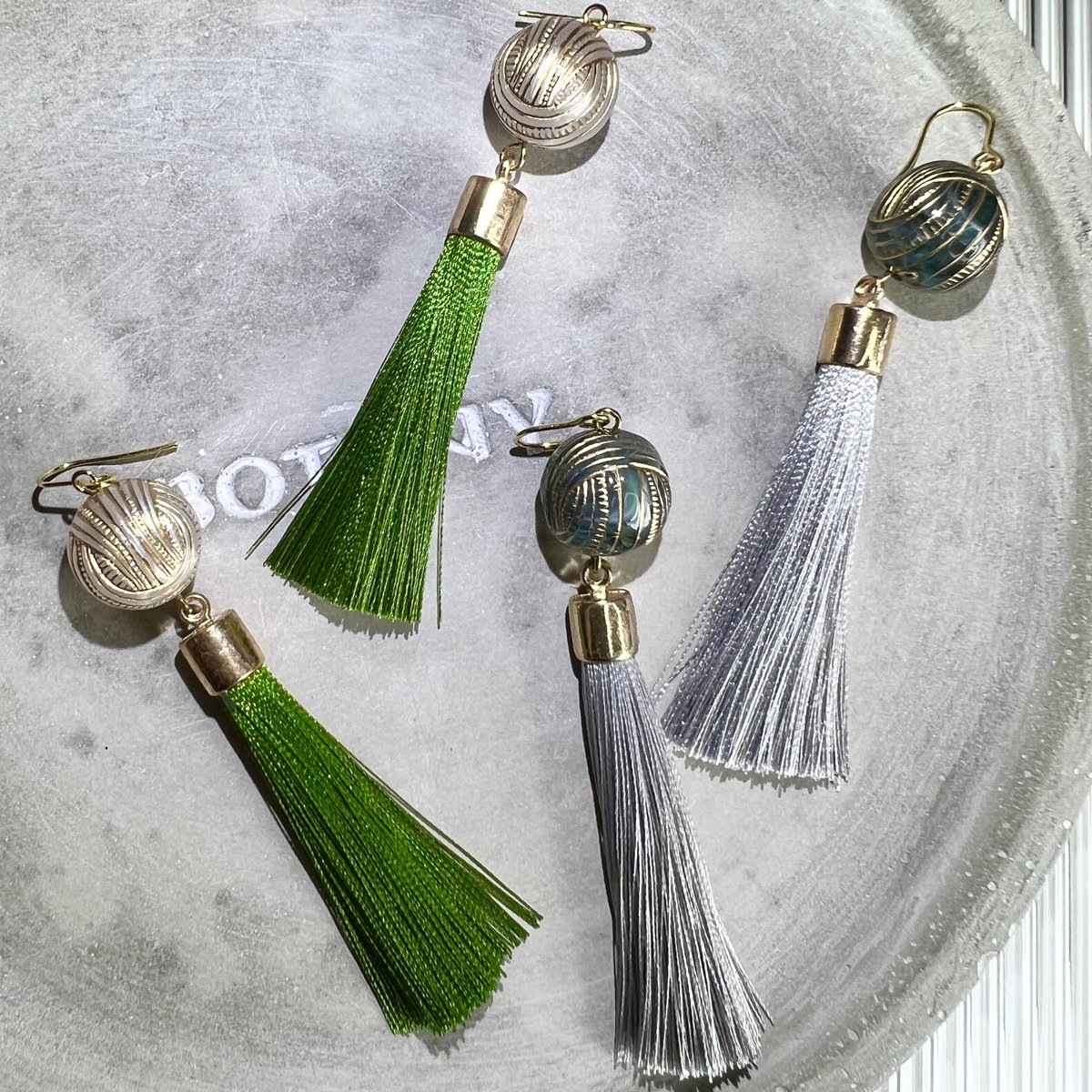 エスニックタッセルピアス・イヤリング | peth handmade accessory store