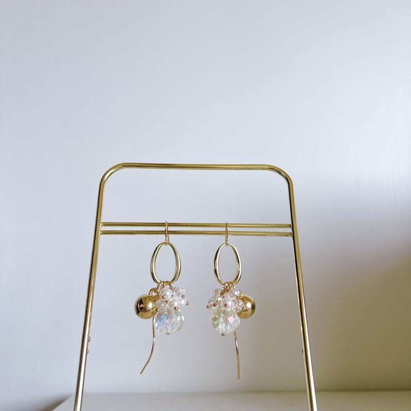 ゴールドのタッセルビーズピアス・イヤリング | peth handmade