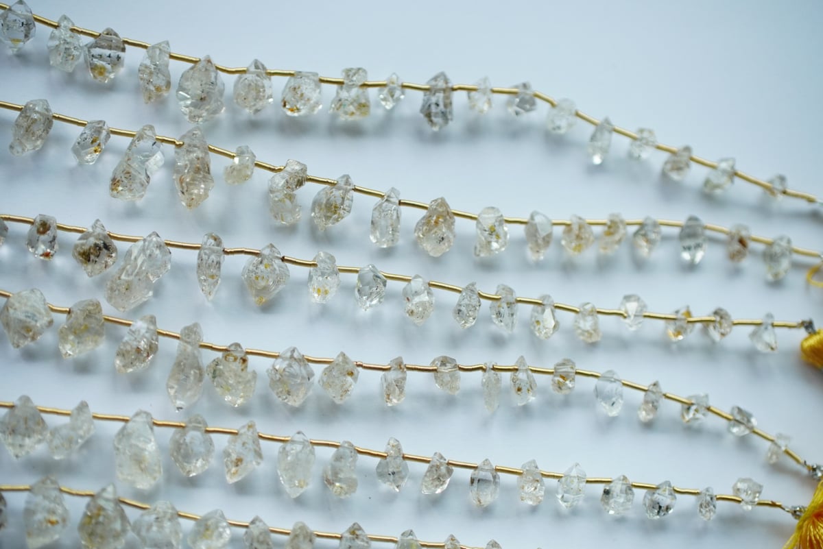 パキスタン産オイルインクォーツ （ハーキマーダイヤモンド型両剣水晶