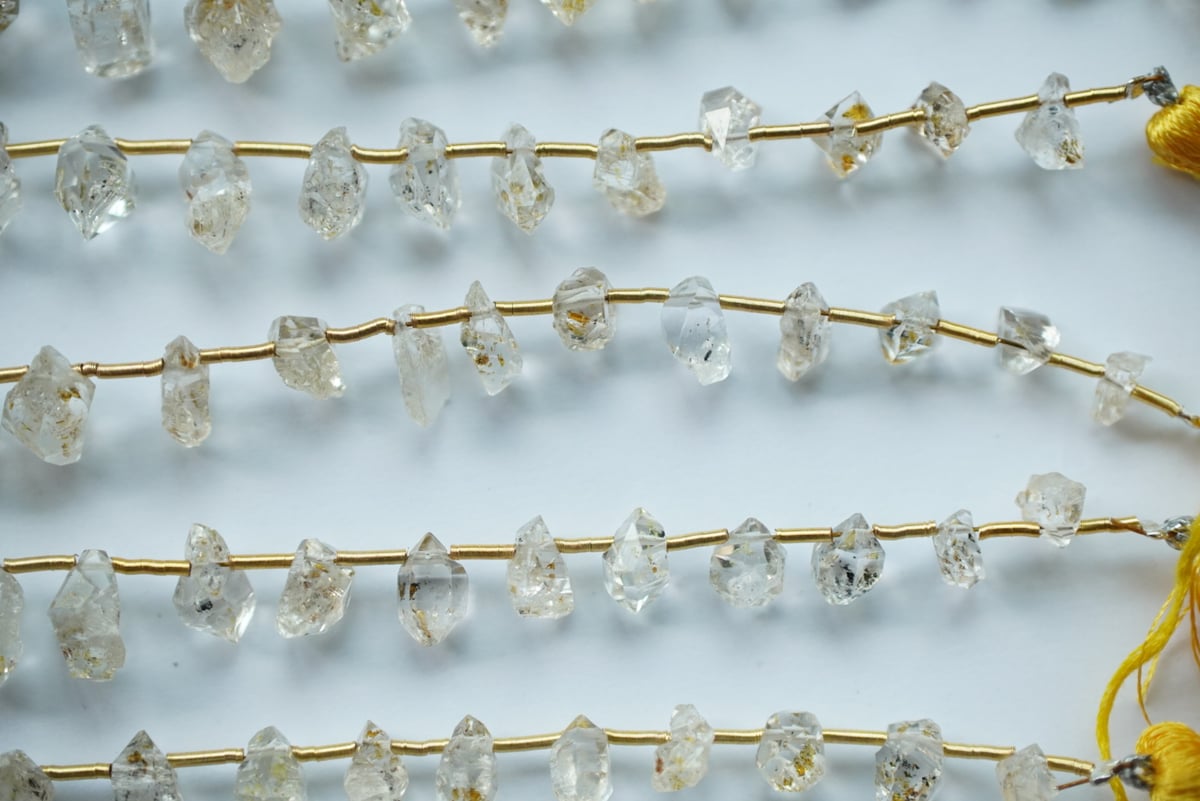 パキスタン オイルインダイアモンドクォーツ オレンジ蛍光02