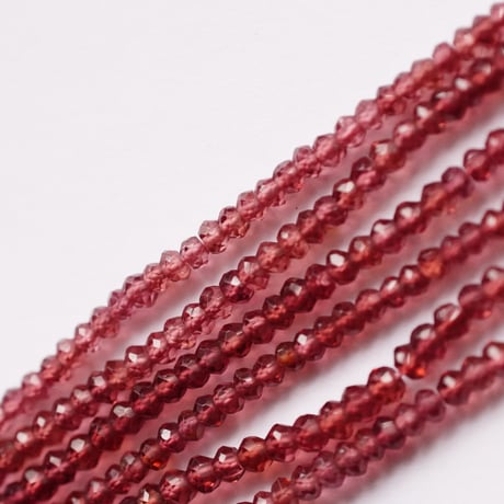 ガーネット　ファセット　ボタン（ロンデル）　3ｍｍ