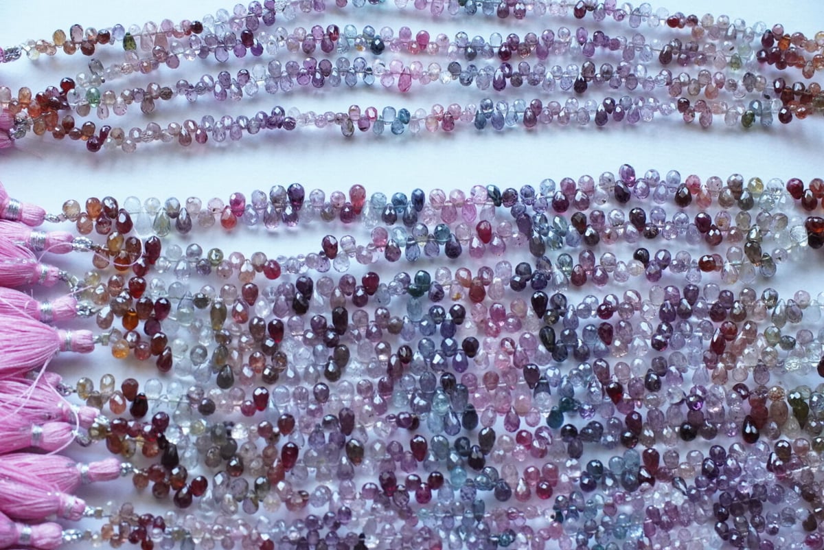 マルチカラースピネル ブリオレット ドロップ | Sea gems