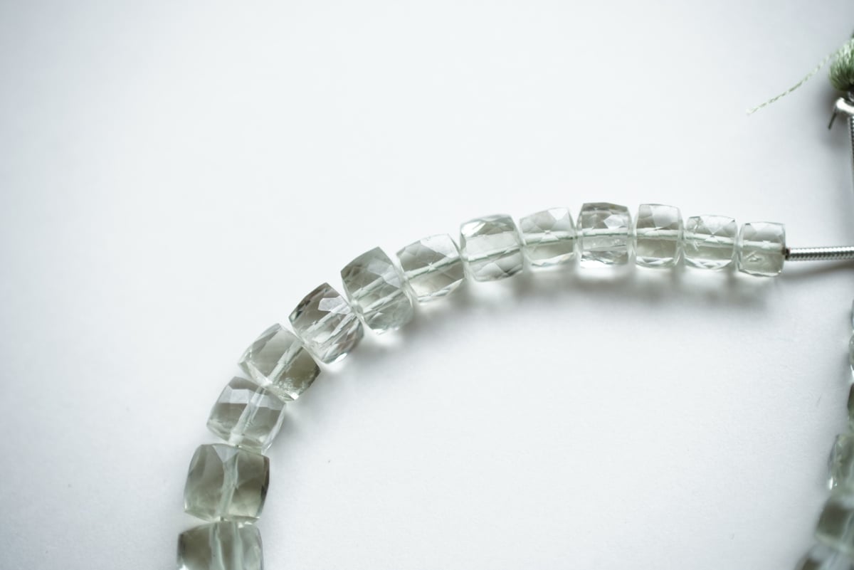 グリーンアメシスト ファセット キューブ | Sea gems