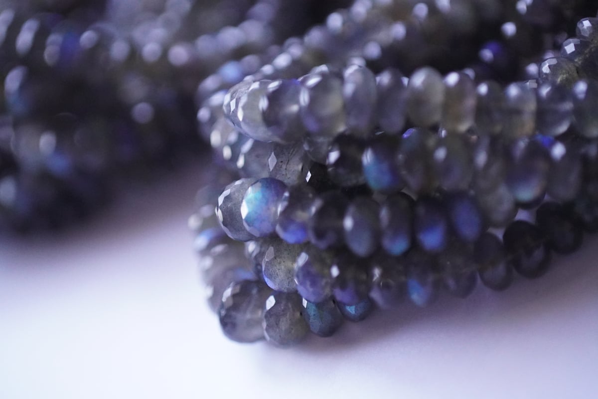 リップ型☆ホワイトラブラドライト☆9号10号セット♪ 清原 