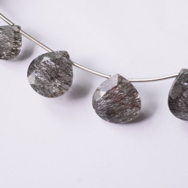 no.0328 結び葉のマラカイト　ブラックルチルの通り雨　一点物 1点もの・高品質】ブラックルチルインクォーツ 大粒 ファセット マロン