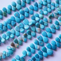 【レア】アルメニア産　ターコイズ　スムース　ペアシェイプ