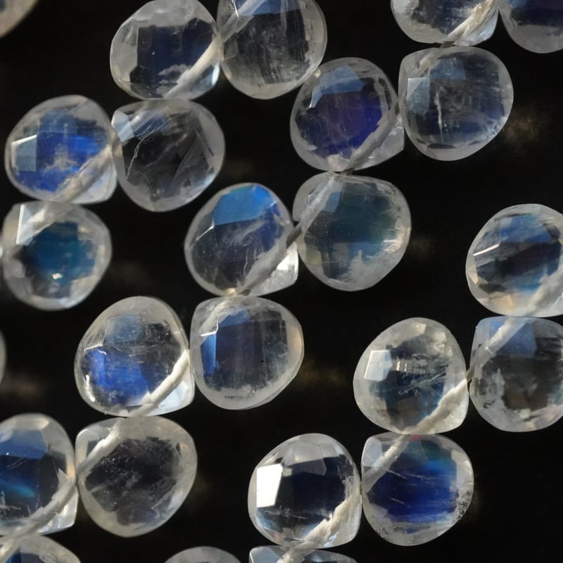 高品質・透明感抜群】レインボームーンストーン ファセット マロン