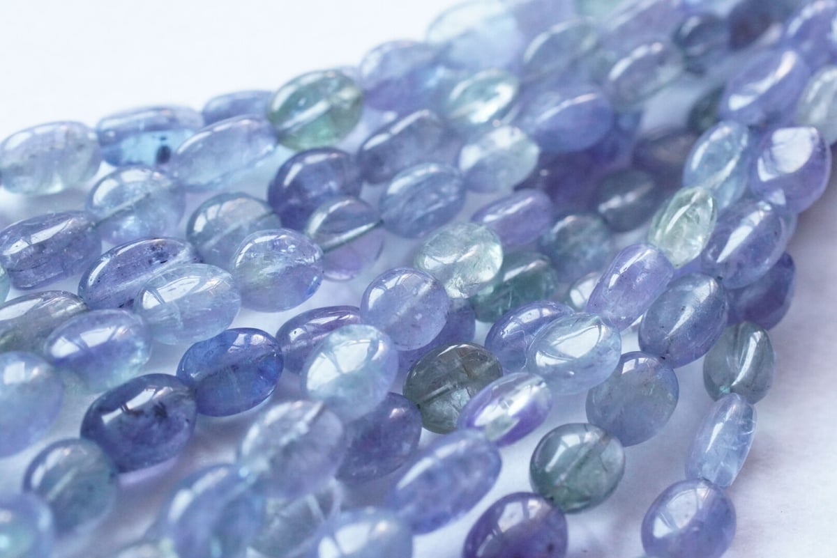 ★バイカラータンザナイト 大粒タンブル ビーズ⑥(SA~SA+) ラスト1点・レア】バイカラータンザナイト スムース タンブル | Sea gems