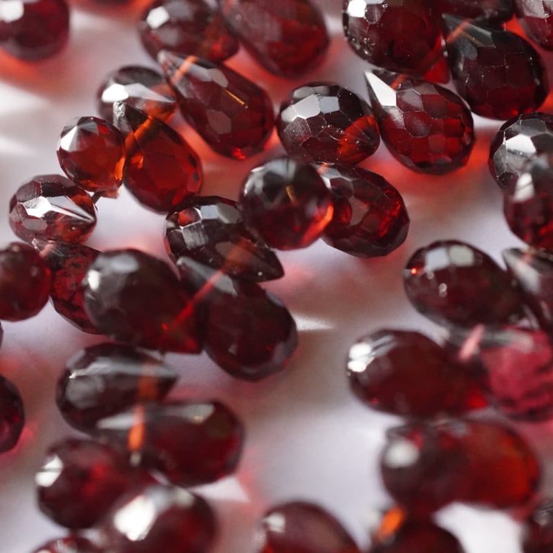 ダークレッドの12面体結晶ガーネット(Lサイズ3)ポリッシュ/置物 ダークレッドの12面体結晶ガーネット(Lサイズ3)ポリッシュ/置物 ダーク