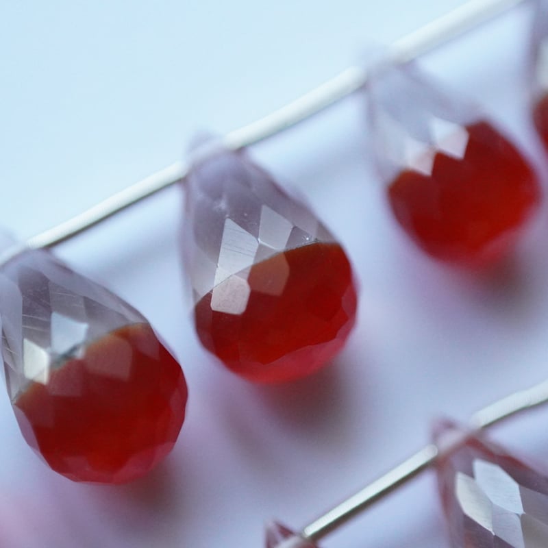 サファイアとロッククリスタルダブレットのチャーム