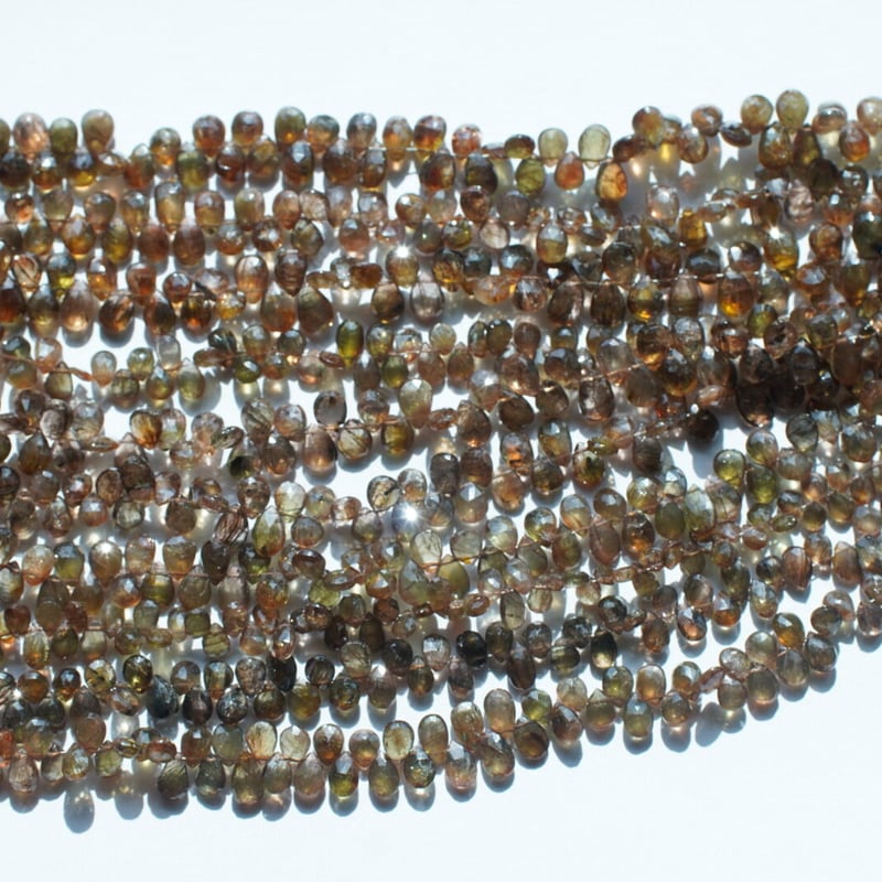 アンダリュサイト ファセット ペアシェイプ | Sea gems