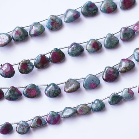 ルビーインゾイサイト | STORES