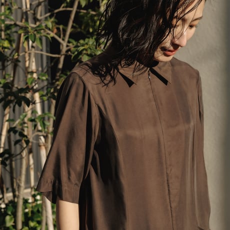 DOUBLE POCKET DRESS/Brown