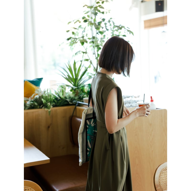 frey オールインワン カーキS 【公式通販】