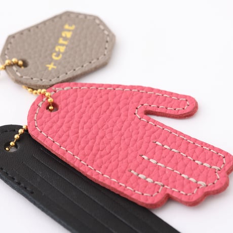 10ct Bag charm　Otete ni matou/Otete ピンク