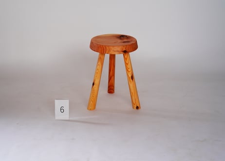 Tojinbo stool