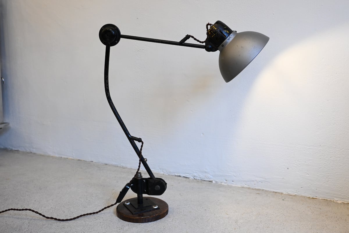 Industrial Desk Lamp | nord - ノルト -