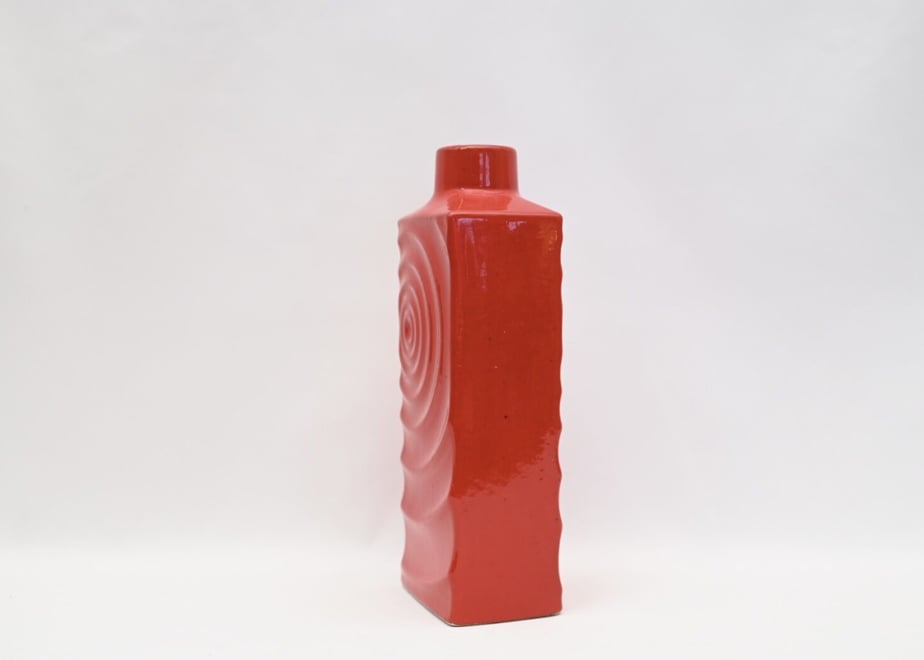 64ec636db363bc003098f12e