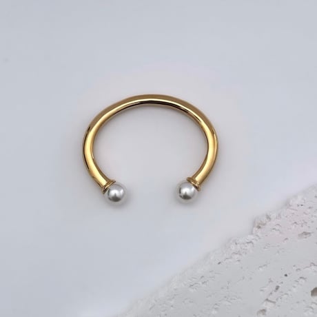 pearl bangle