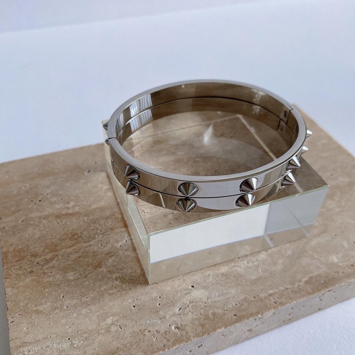 CTHY HERITAGE SPIKE BANGLE スパイクバングル CTHY HERITAGE SPIKE BANGLE スパイクバングル