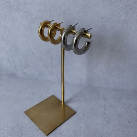 stainless C pierce