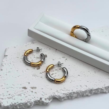 W color ring