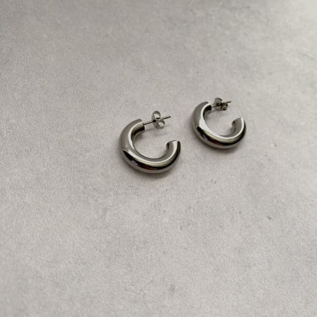 stainless C pierce