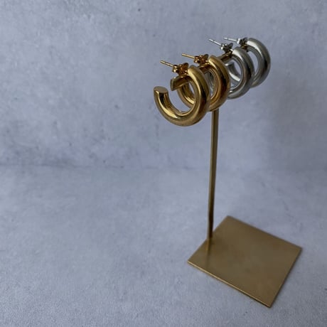 stainless C pierce