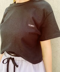 T252-ST02 / embroidery baby tee