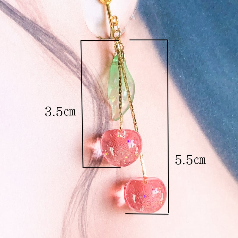 揺れるさくらんぼ グラデーションピンク／イヤリング／ピアス／ノン