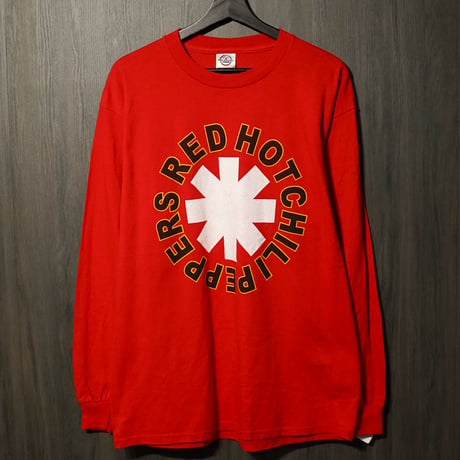 CATEGORY RED HOT CHILI PEPPERS | ONE VINTAGE