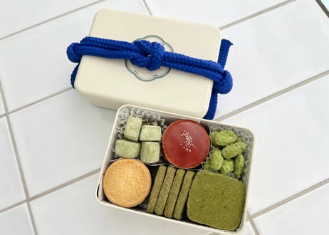 貴婦人クグロフ型　6個セット(Sunu) 谷六茶菓オンラインショップ