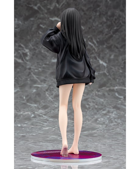 井ノ上たきな オーバーサイズトレーナーVer.　1/7スケール　塗装済み完成品　リコリス・リコイル　［ファット・カンパニー］