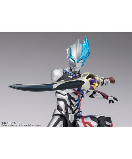 【送料無料】S.H.Figuarts ウルトラマンブレーザー